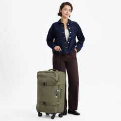 Spontaneous Medium Rolling Luggage